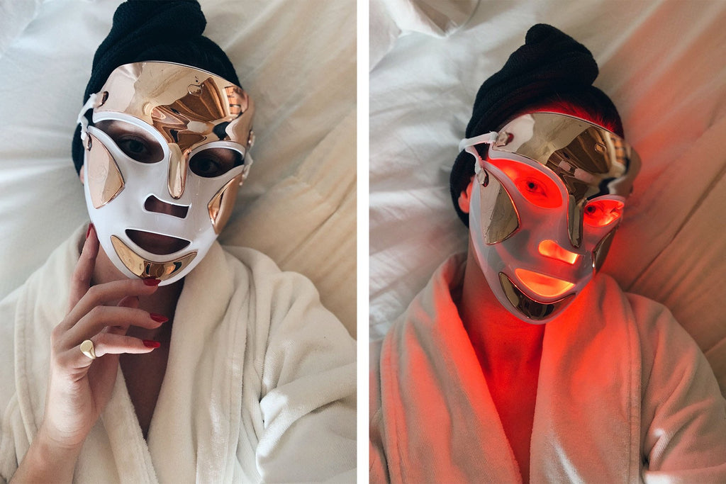 THE LED MASK THAT TURNS BACK TIME